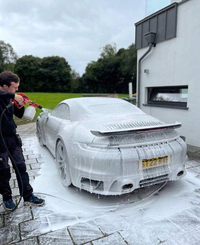 Sean foaming a Porsche 911 Turbo S